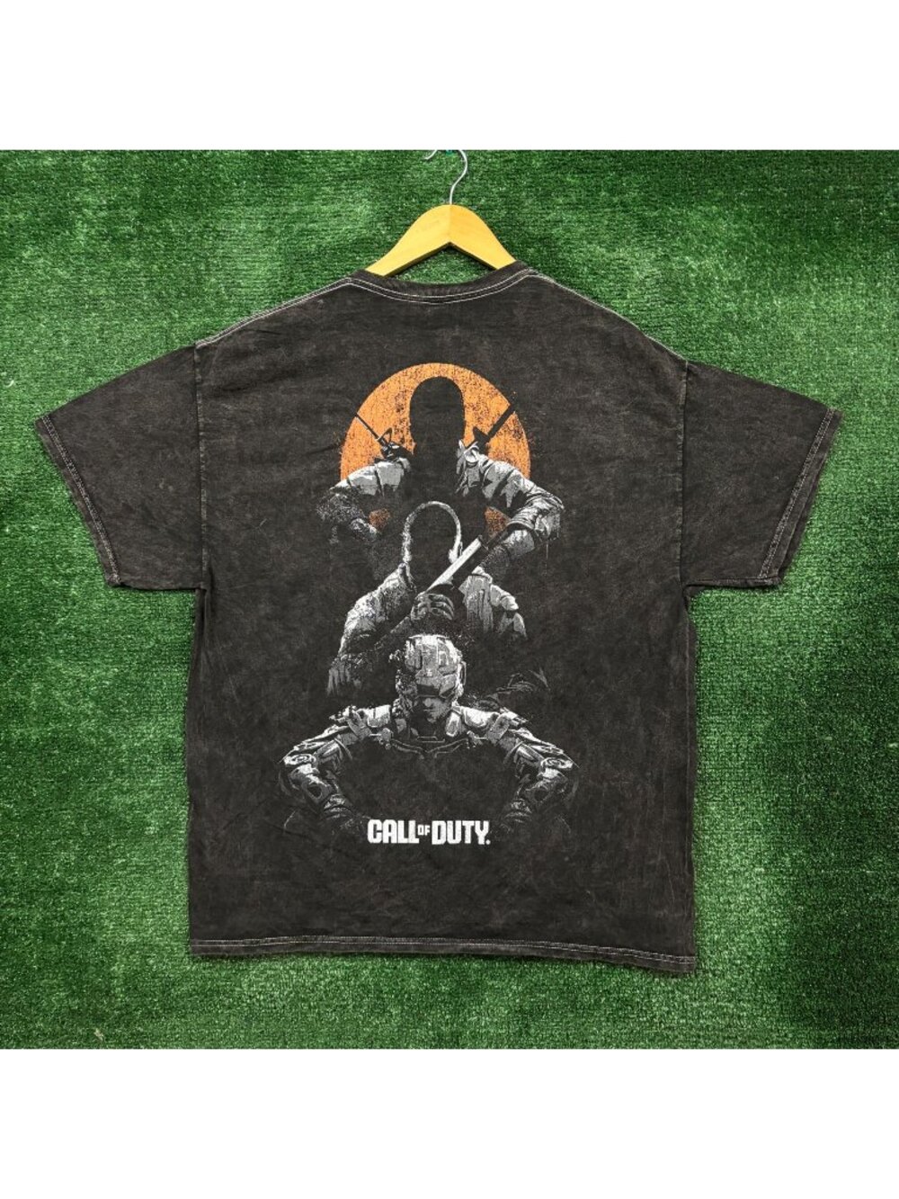 Call of Duty Black Ops Video Game Mineral Wash T-Shirt Size Large